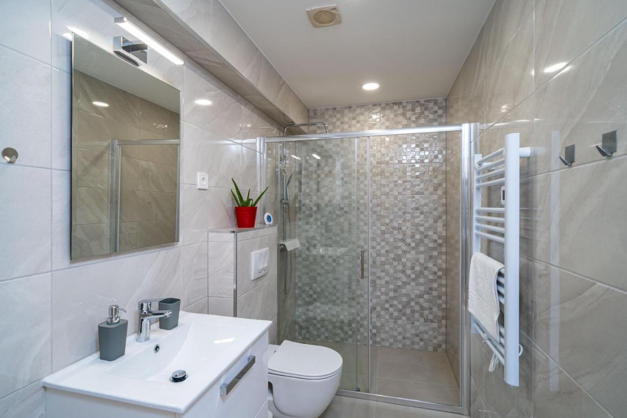 Apartmani Kralj ดูบรอฟนิก ภายนอก รูปภาพ